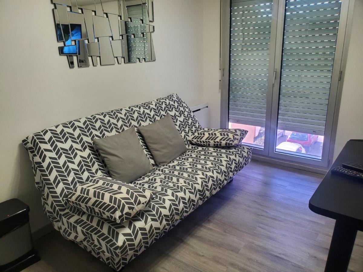 Joli Petit Studio Au Centre De Carry Le Rouet Appartement Buitenkant foto